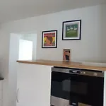 شقة Planaiperle